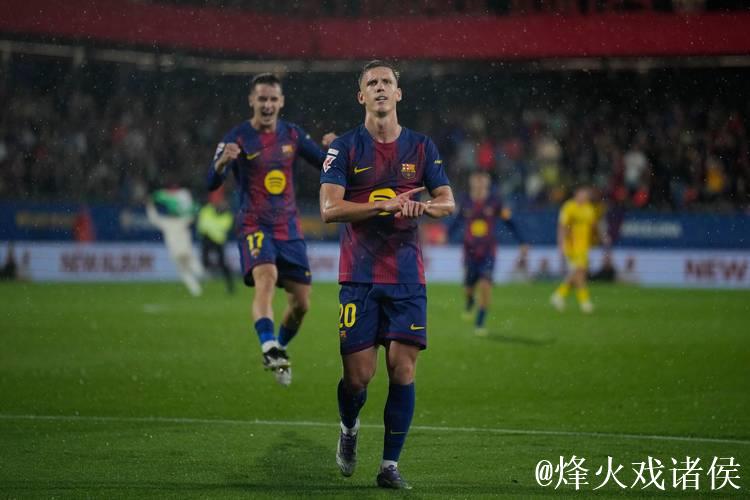 法兰克福主帅:上次客场对阵巴萨是一段非凡的记忆 法兰克福主帅:上次客场对阵巴萨是一段非凡的记忆